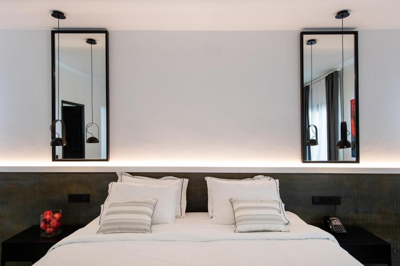 Central Boutique Hotel By Naoussa Hills Adults Only Bagian luar foto