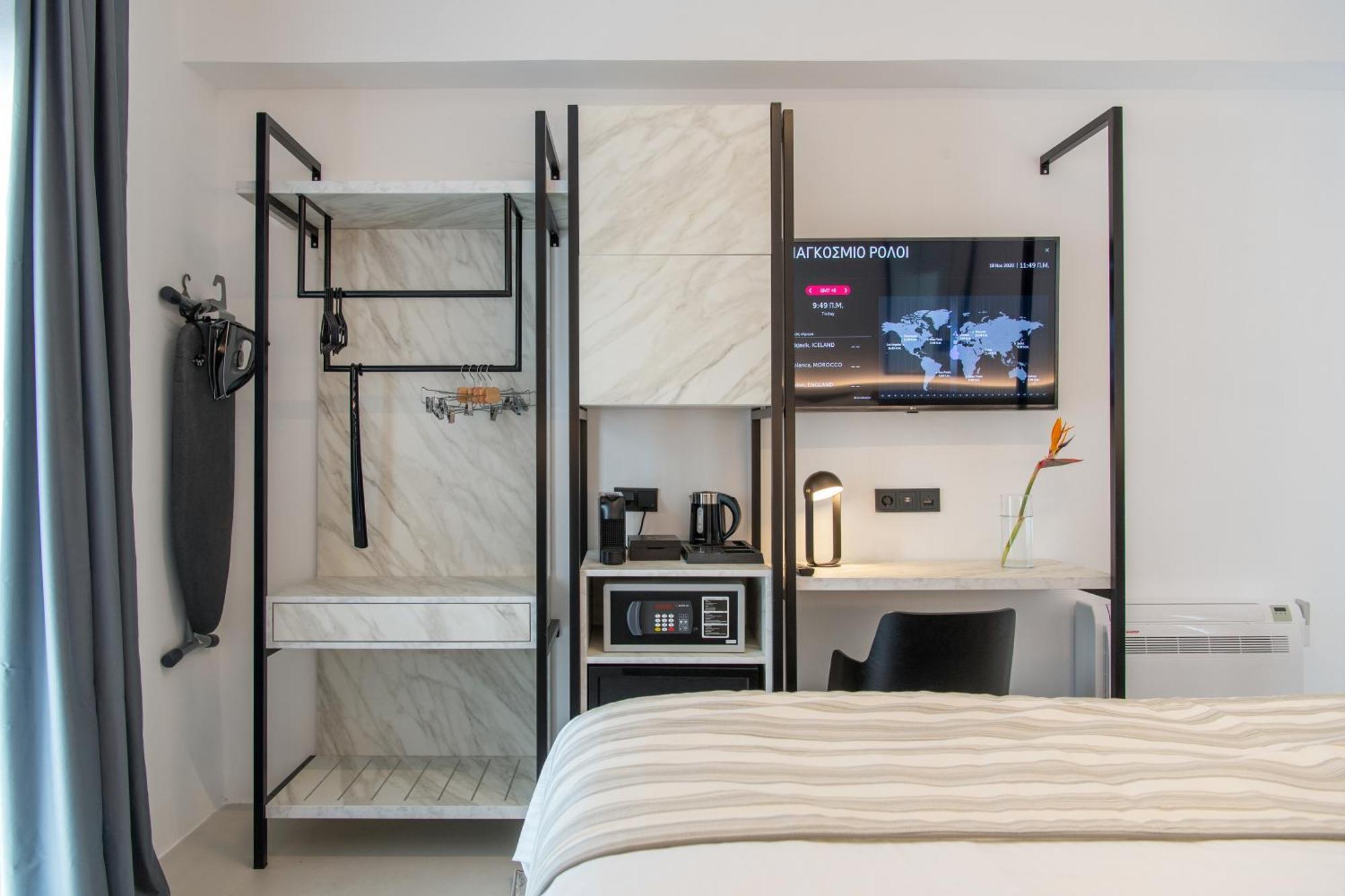 Central Boutique Hotel By Naoussa Hills Adults Only Bagian luar foto